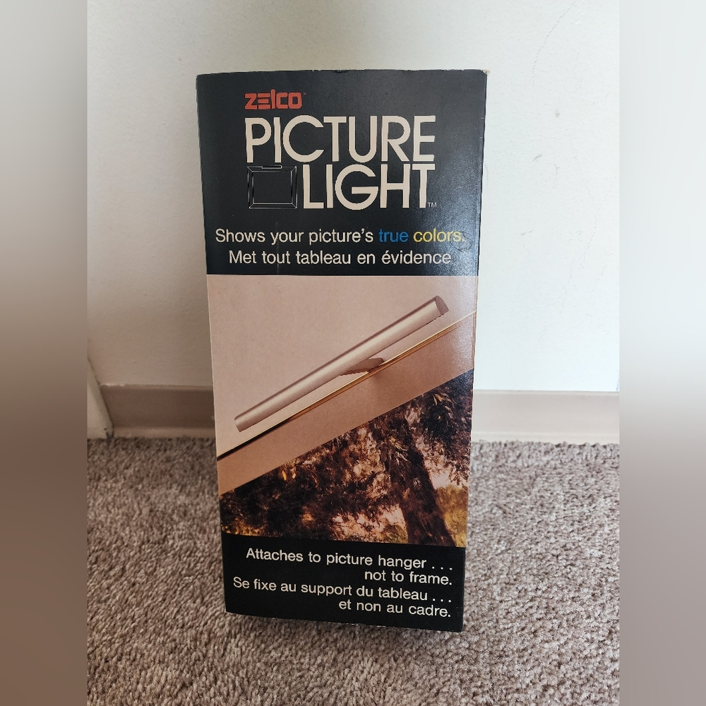 NIB Picture Light